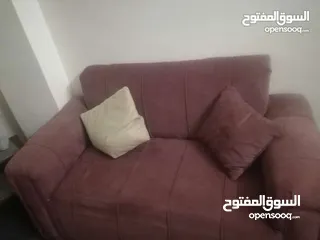  1 طقم كنب بحالة الوكالة