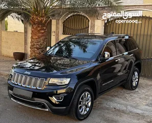  5 جيب شيروكي موديل 2015 مالك تاني عداد قليل السياره بحالة الوكاله ماشاء الله