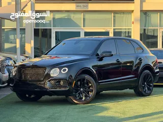  3 ‏BENTLEY BENTAYGA  2018 ‏V12 full option  ‏perfect condition