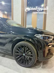  8 BMW X6 M  2021