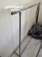  6 اغراض عدة محل ملابس للليع