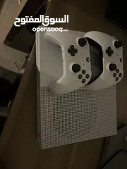  2 اكس بوكس ون مع شاشة