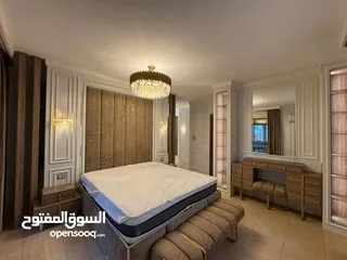  6 دير غبار شقة أرضية فخمة مع حديقه 4 نوم للإيجار