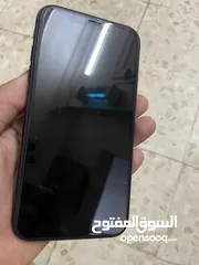  4 آيفون xr مش مفتوح