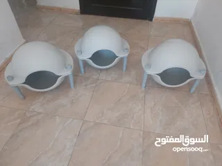  2 بيوت قطط للبيع المستعجل استعمال خفيف