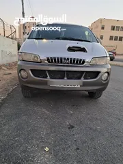  4 باص ستاريكس 2001