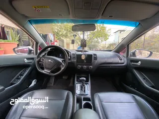  7 سيارة KIA K3 2017 بحالة ممتازة للبيع 1600 cc لون رمادي 72,000 الف شيكل