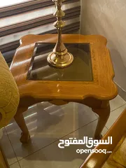  1 كنب للبيع مع طوايل اتسعمال خفيفي جدا و نظيف