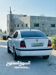  1 سكودا اوكتافيا 2002