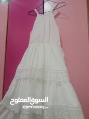  5 فستان ابيض و جاكيت خمري