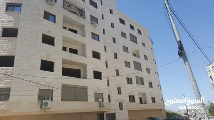  3 شقة عظم شارع 15 بجانب ملجئ العجزة