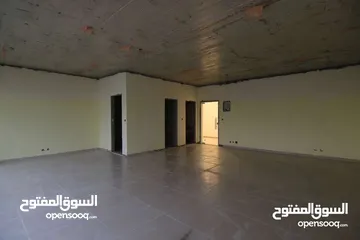  3 عيادة 58 متر في مجمع الحسيني الطبي 2 الطابق الثاني