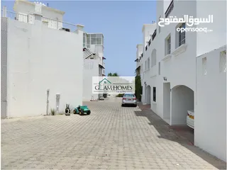  11 Elegant Villa for sale in a serene locality at Qurum Ref: 145N
