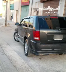  4 جيب شروكي 2005