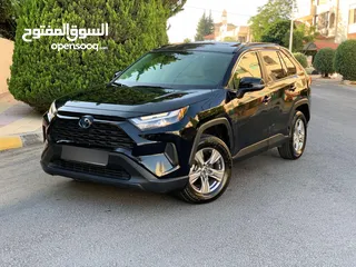  9 تيوتا رافور هايبرد 2023 xle لون اسود ملوكي جمرك اليوم اعلى صنف