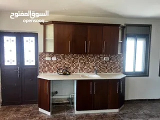  3 مطبخ كبير مستعمل مع الشايش ... مفكوك وجاهز .. بيرنبالا