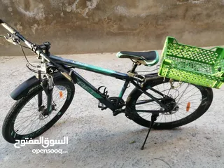  22 بسكليت للبيع بحالة جيدة جدا
