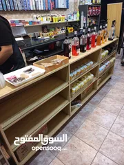  3 رفوف سكاكر للبيع
