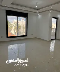  2 شقة طابق ثاني للبيع من المالك مباشرة حي الرشاد بناء جديد  عرض خاص على اخر شقة بالاسكان