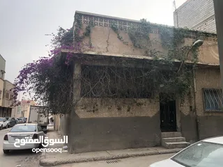  1 منزال للبيع قرية صالح