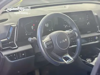  16 كايا سبورتاج /2022 فل بدون فتحة سقف  2x4 ///240Hp بنزين + كهرباء  ( Haybrid) 1600cc