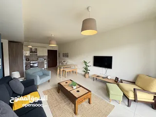  6 شقة للايجار في منطقة الدوار الرابع  ( Property 40434 ) سنوي فقط