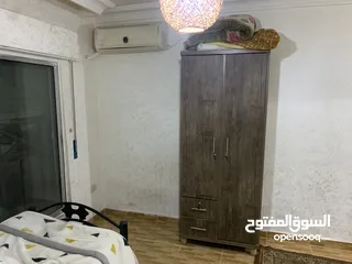  6 استديو للبيع