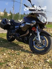  1 ايطالي وكيل دروزه MOTO GUZZI Norge 1200 GT 8V قابل للبدل على سيارة