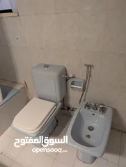  18 شقه مفروشة في خلدا