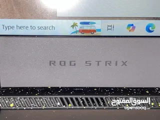  1 ASUS ROG Strix G513RC (G513RC-ES73)