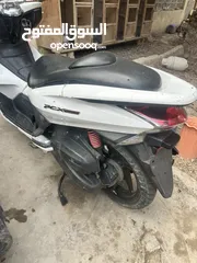  2 هوندا PCX 150cc