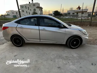  3 هونداي اكسنت للبيع كاش