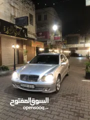  4 للبيع او البدل مرسيدس c220 اصل عمومي موديل 2006 بحالة ممتازه السعر 30 الف