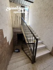  11 بيت مستقل للبيع مساحة 500 متر