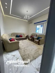  2 فيلا سكنية في المركبات على شارعين