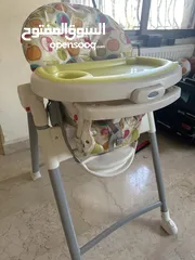  1 كرسي طعام للأطفال high chair نوعيه Graco