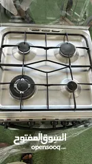  4 Akai gas cooker