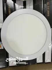  2 اضاءة مقاس 6 انچ عدد 41 حبة لون ابيض  بحالة ممتازة