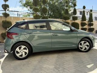 4 هونداي i20 ترخيص 2023 محرك 1000 بنزين/بطاريه مساعده 48v