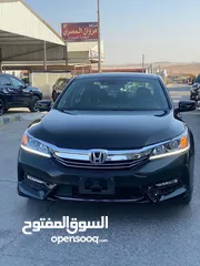  27 Honda Accord Hybrid clean title 2017 (حرة)