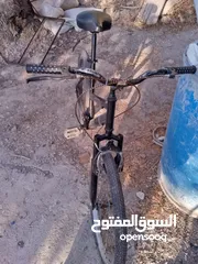  4 بسكليت بحالة ممتازة