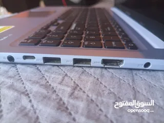  6 لاب توب مستعمل 5 اشهر ASUS Vivobook شبه جديد مع كرتونتو و شاحنو الأصلي