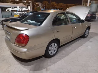  5 نيسان صني موديل 2004