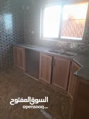  6 شقتين للبيع