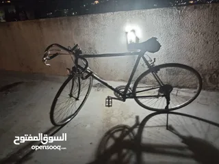  5 بسكليت حالة جيدة للبيع جنط 27 ويمكن التفاوض