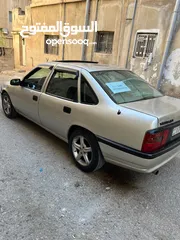 4 سيارة اوبل فكترا موديل 92 للبيع
