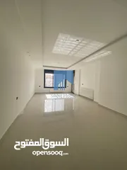  2 شقة فاخرة للبيع في خلدا  - خلف بردايس وقرب المدارس المستقلة طابق ثاني 190م لم تسكن