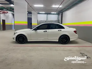  3 Mercedes c200 / 2012