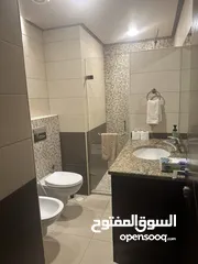  21 فيلا للايجار السنوي في ضاحية الرشيد