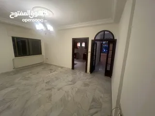 8 شقة غير مفروشة